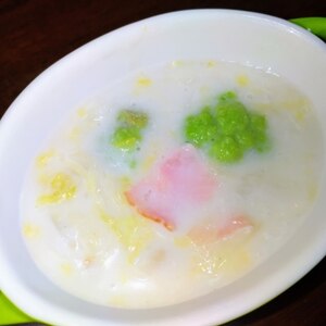 優しい味わい白菜のクリームスープ